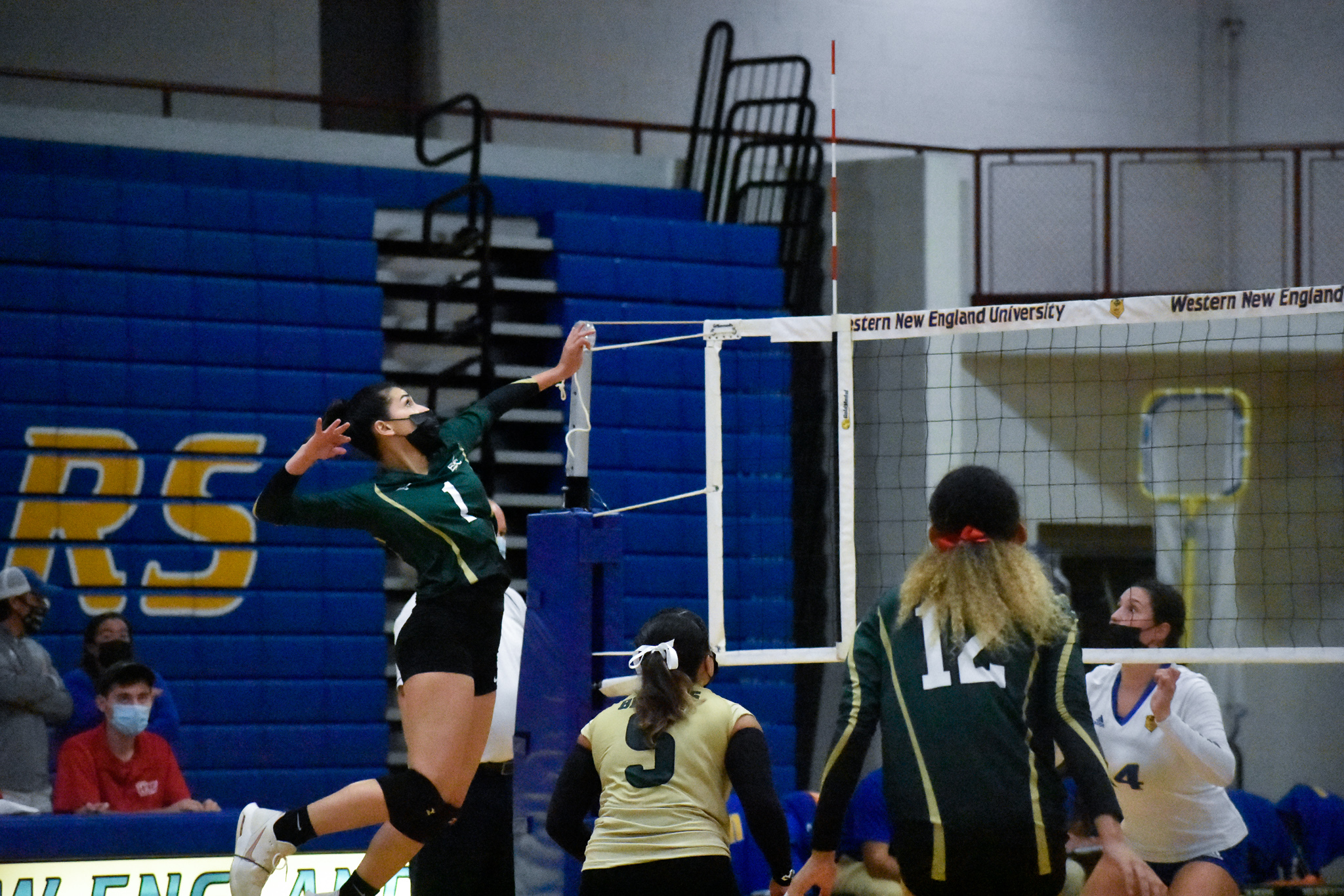 Blazers Fall to Golden Bears