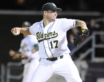 Baseball Falls to Newbury College, 4-1