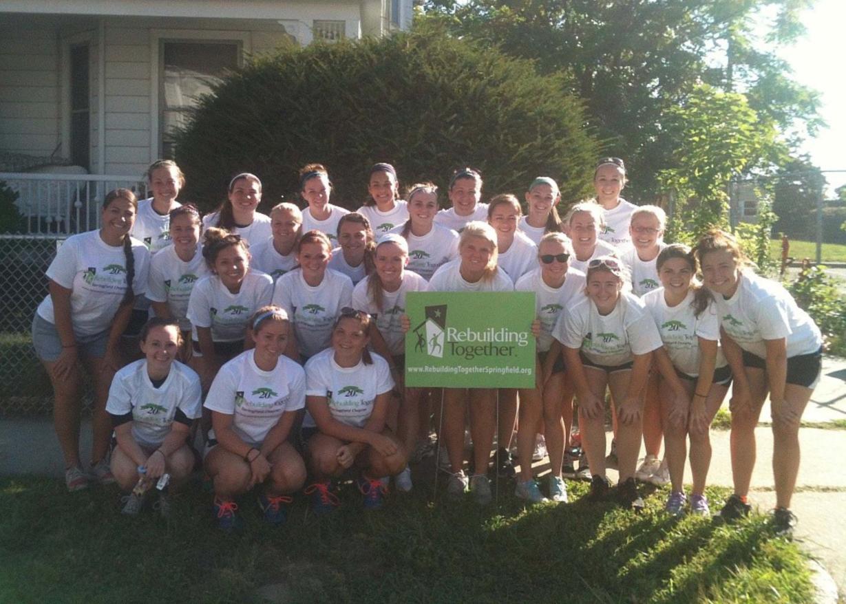 Field Hockey Joins Rebuilding Together-Springfield for First Community Service Project