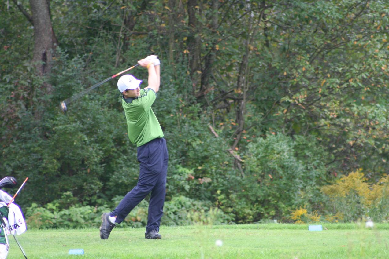 Men&rsquo;s Golf Swings Into Action With The Spring Portion Of Its 2010-11 Season