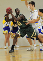 No. 20 Mens Basketball Downs No. 13 Amherst, 88-79