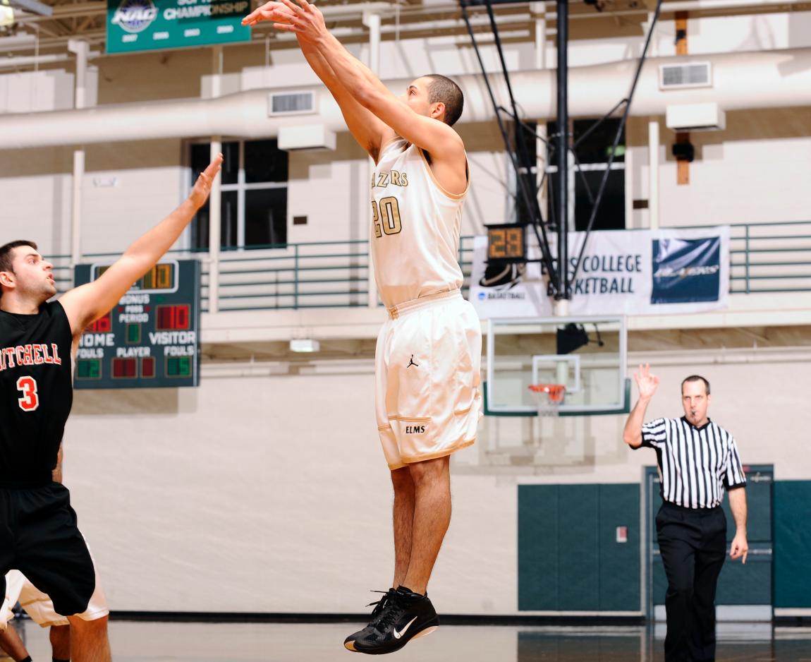 Gonzalez&rsquo;s Six Three-Pointers Lift Men&rsquo;s Basketball To 94-69 Win Over Southern Vermont College