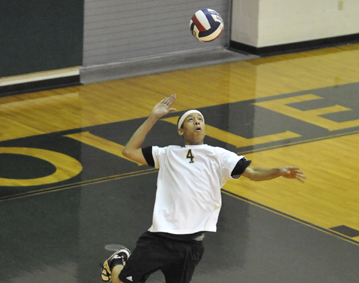 Men&rsquo;s Volleyball Downs Johnson & Wales University, 3-1