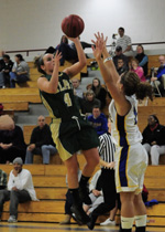 Women's Basketball Defeats Bay Path, 60-44