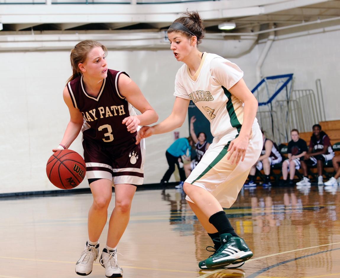Women&rsquo;s Basketball Downs Lesley University, 73-29