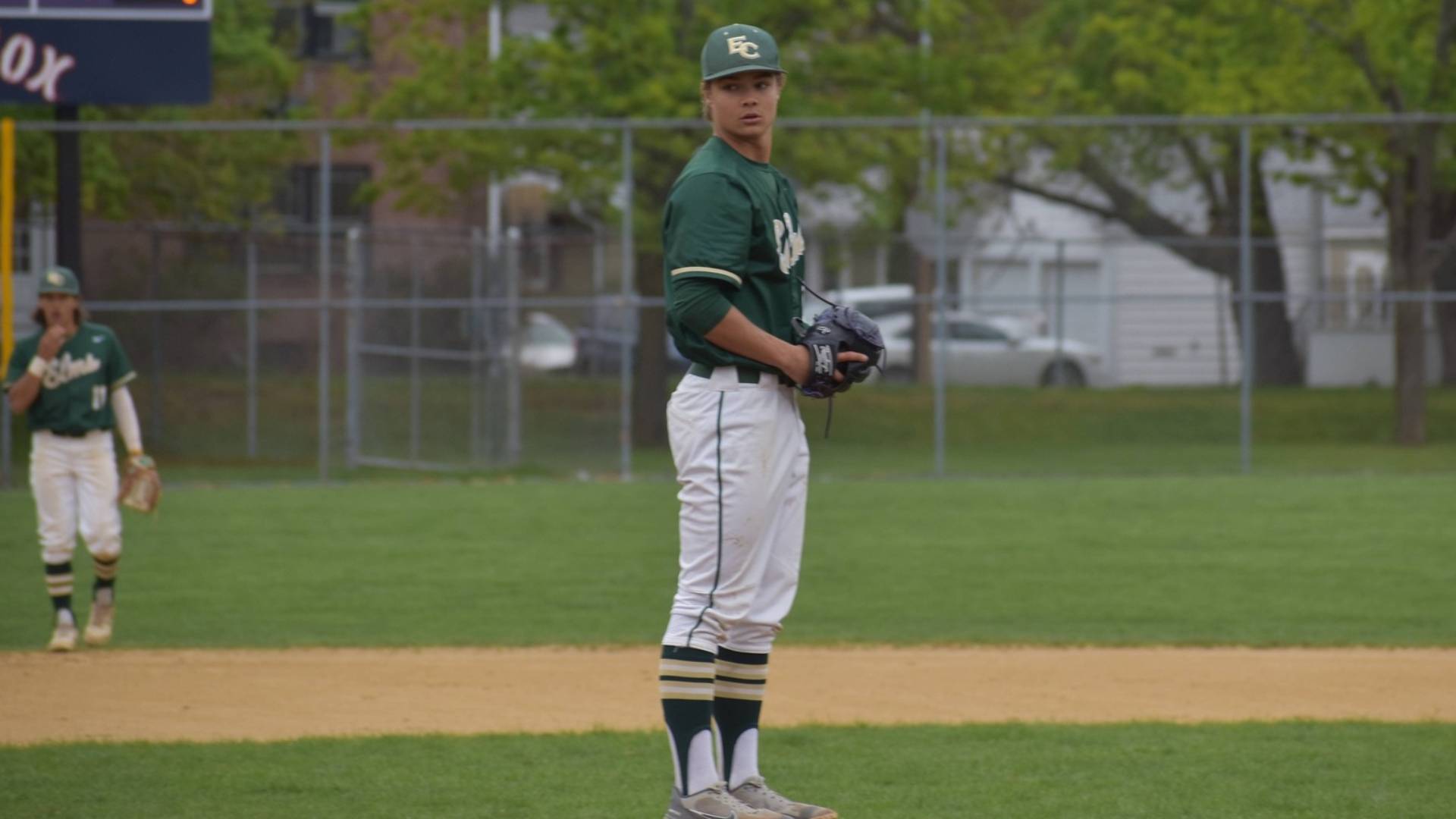 Baseball Splits Spring Break Finale Against St. Norbert