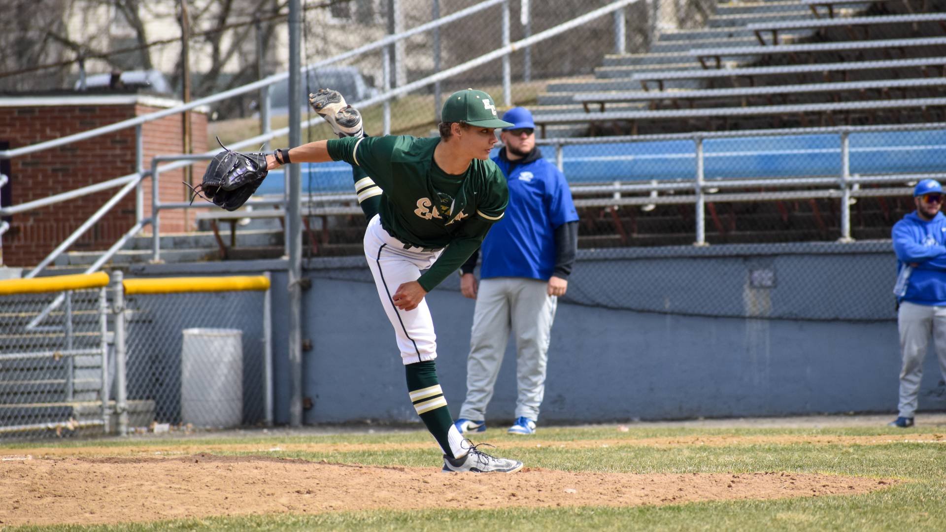 Baseball Sweeps Albertus Magnus in Home Conference Doubleheader