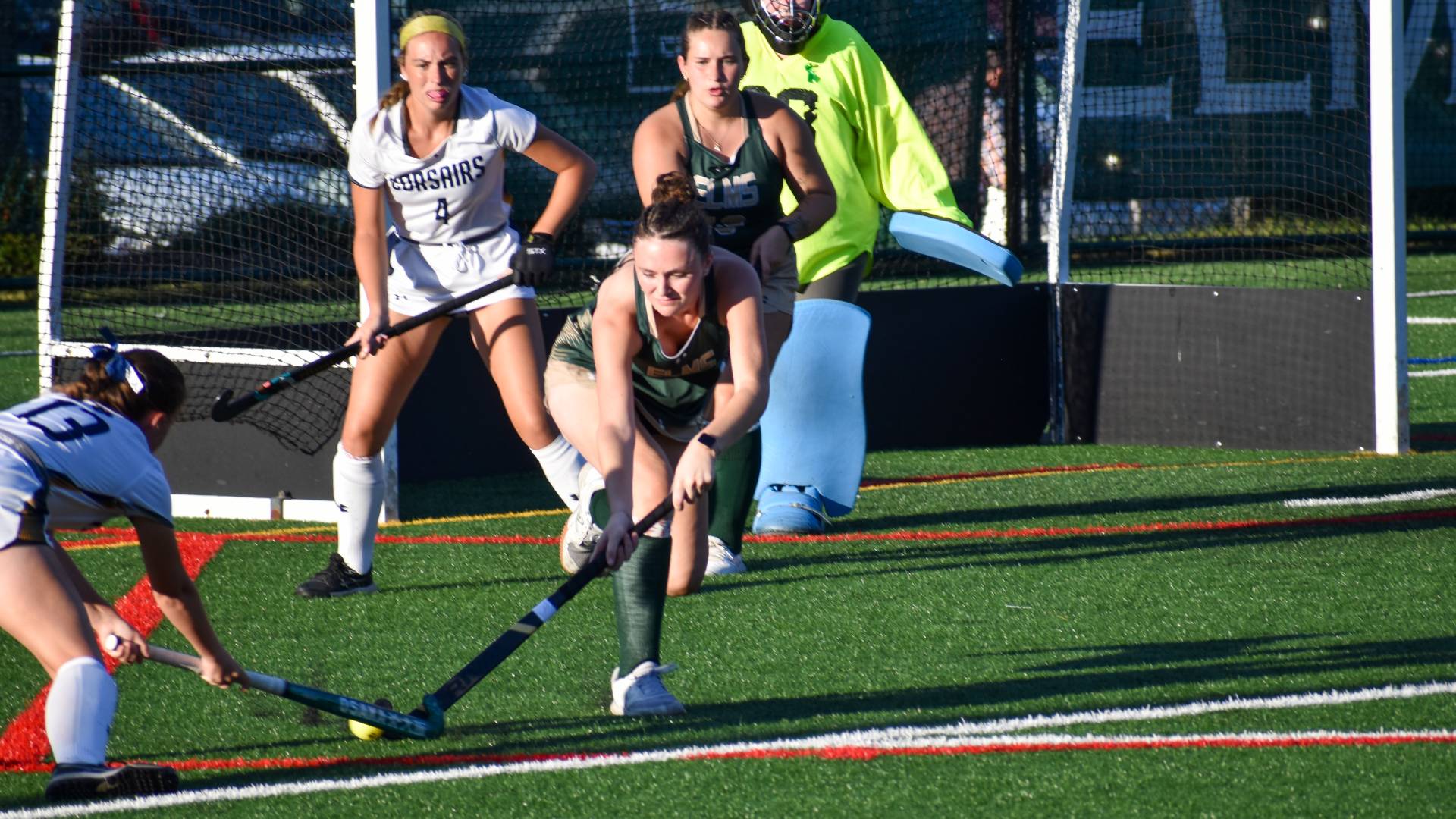 Field Hockey's Defense Tries to Withhold Pilgrims