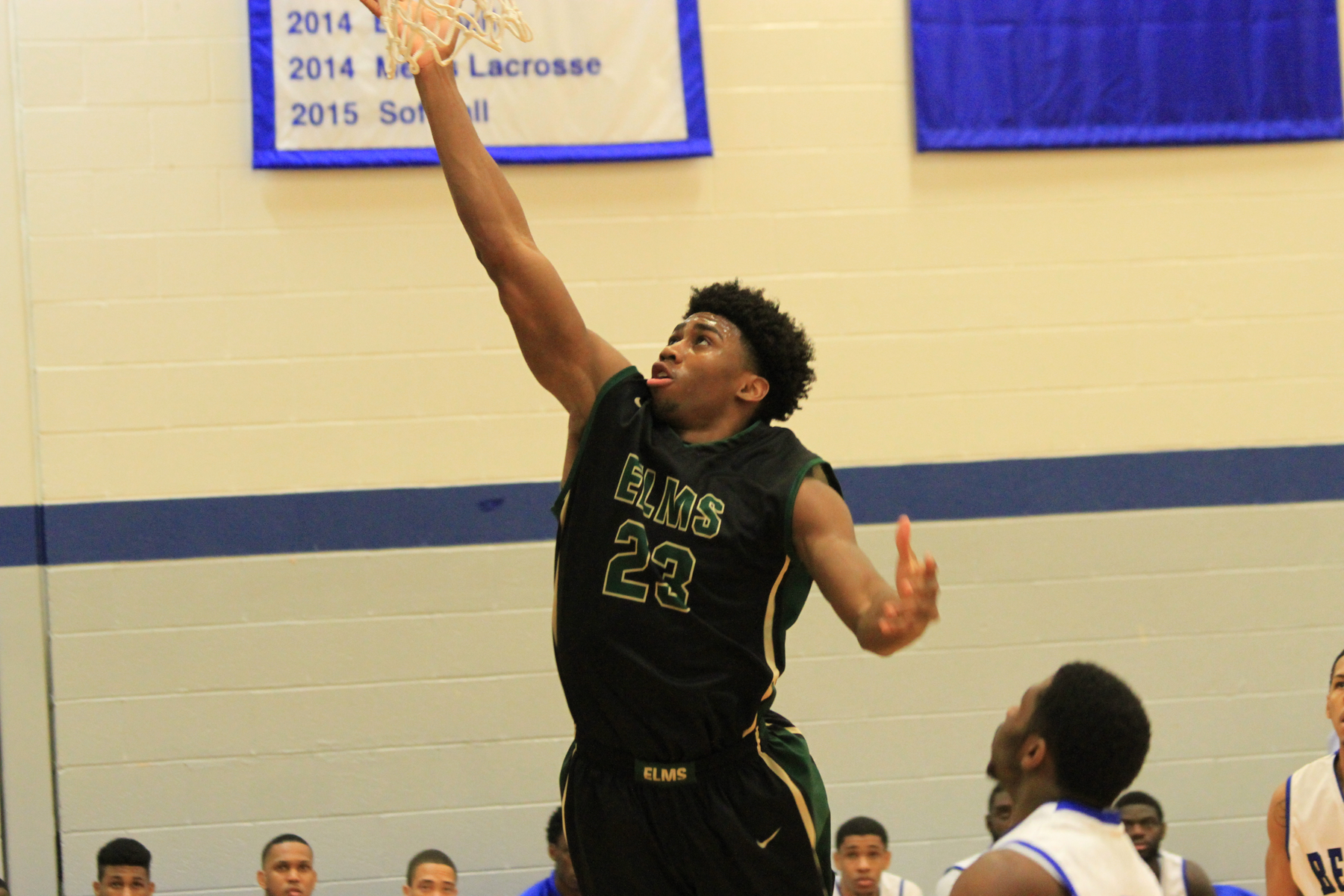 Gordon Outlasts Men's Basketball In Season Opener