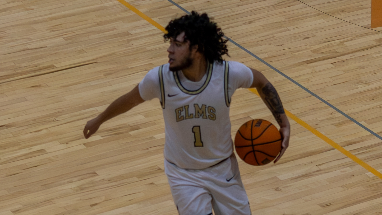 Men's Basketball Outshines St. Joseph's-Brooklyn 72-62