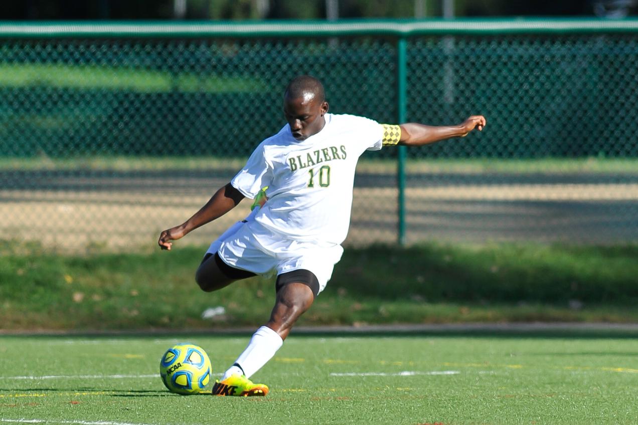 Jonathan&rsquo;s Late Strike Lifts Men&rsquo;s Soccer Past Becker College, 1-0