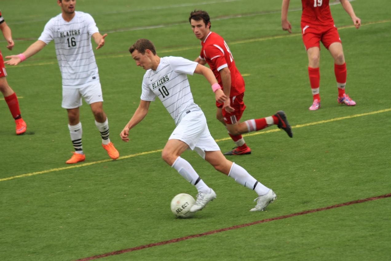 Men's Soccer Clips Becker On The Road