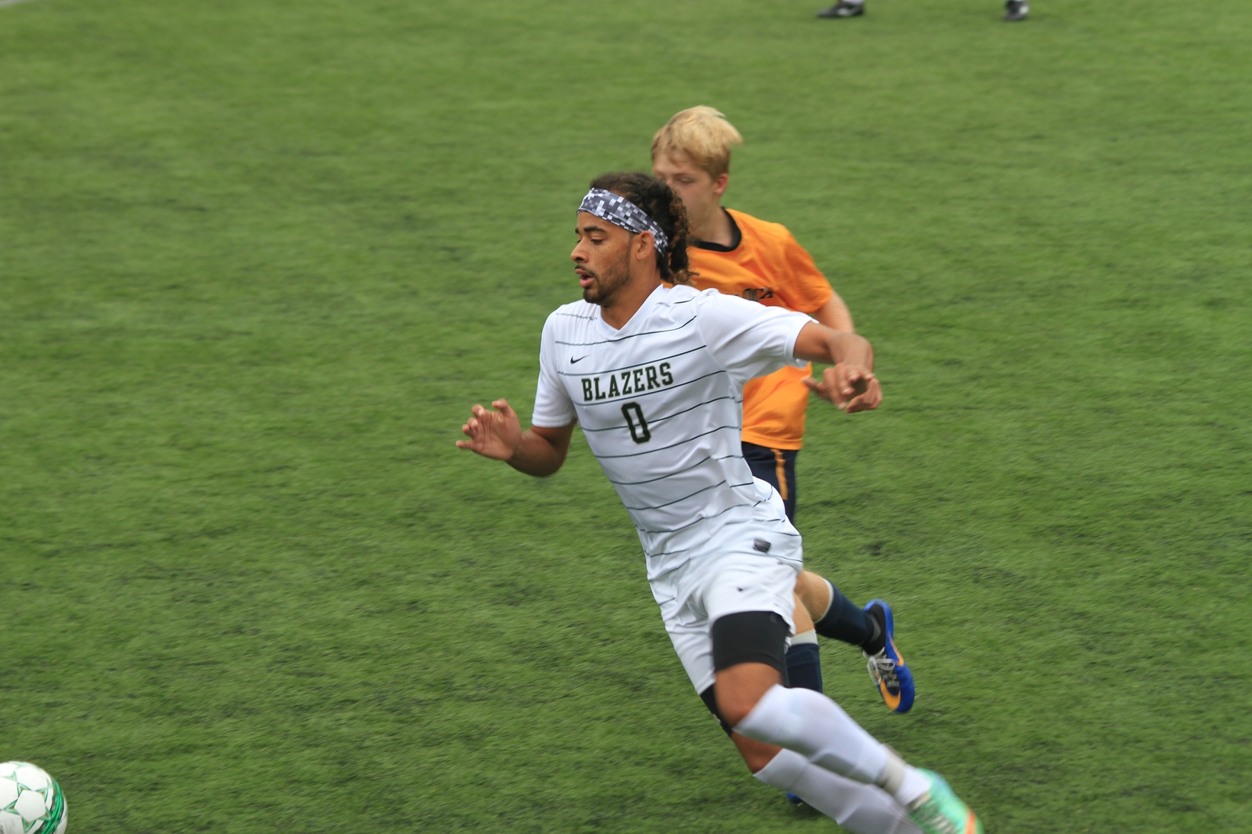 Men's Soccer Thumps Wheelock