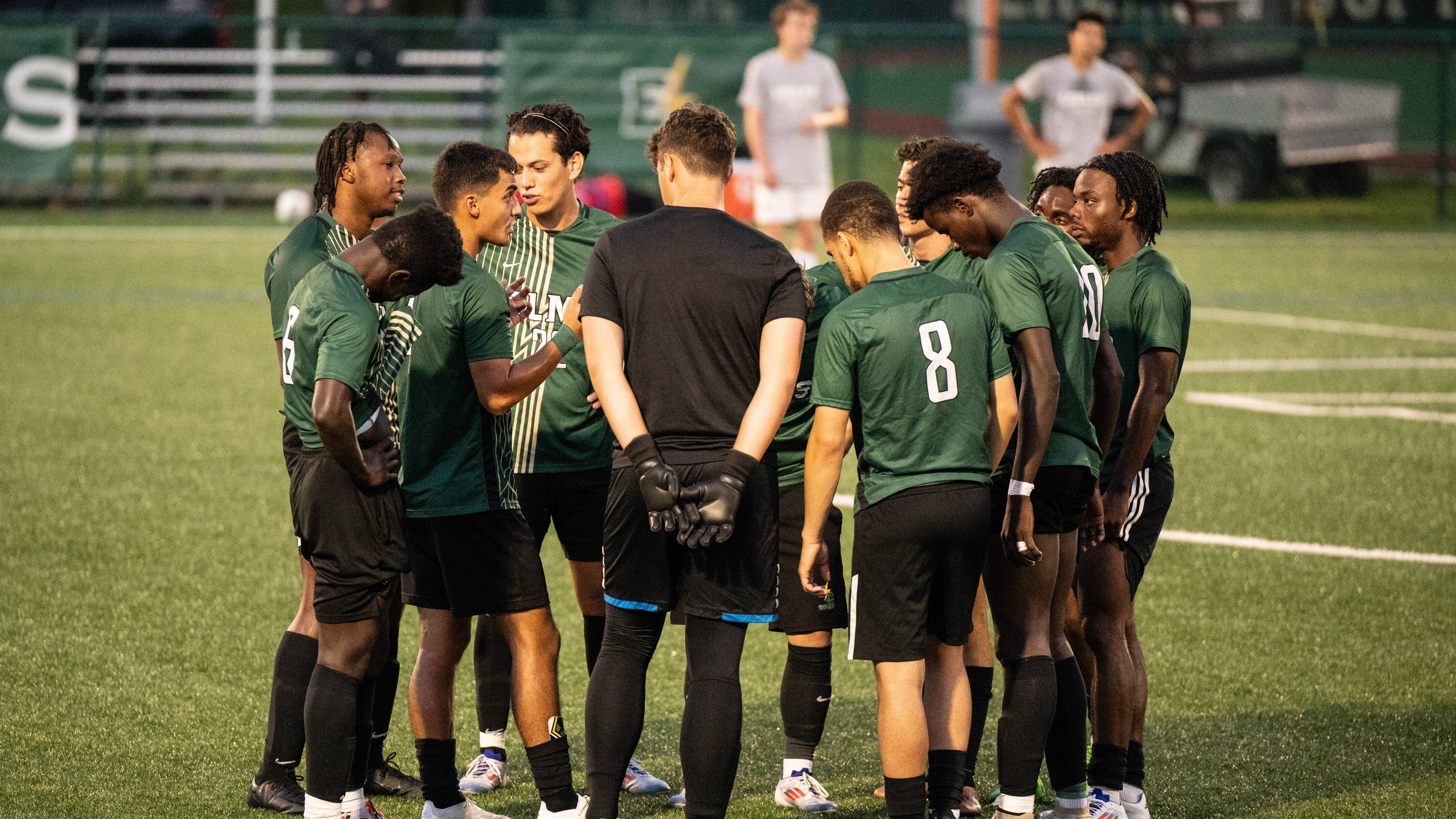 Men&rsquo;s Soccer Snap Win Streak After Loss to Pilgrims