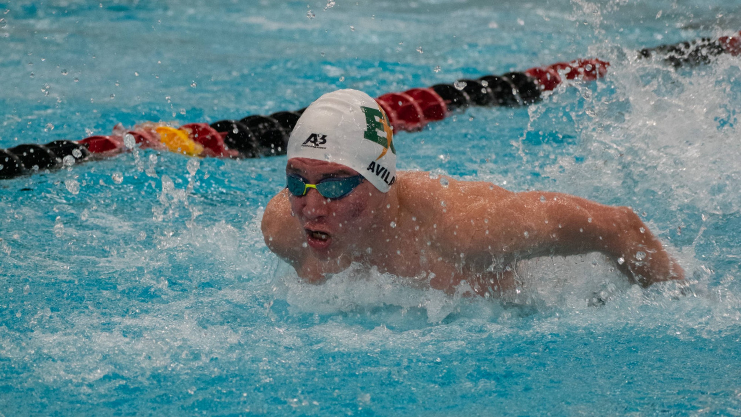 Swimming Dives into 2026 for a Conference Tri-Meet at Simmons