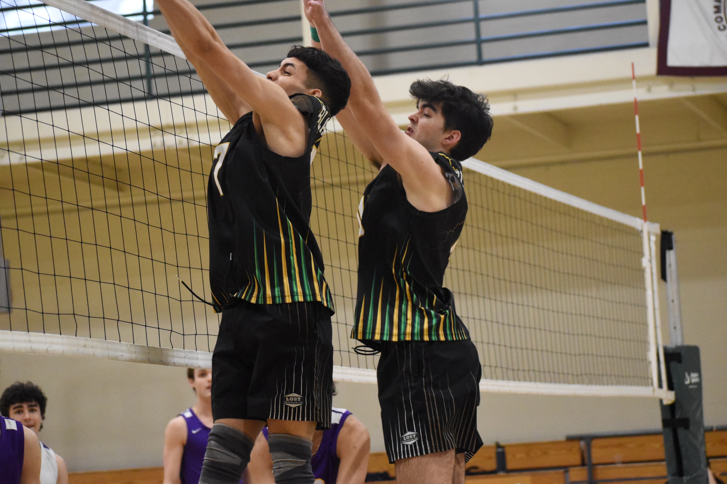 Liedke Records 26 Digs in Conference Tri Match