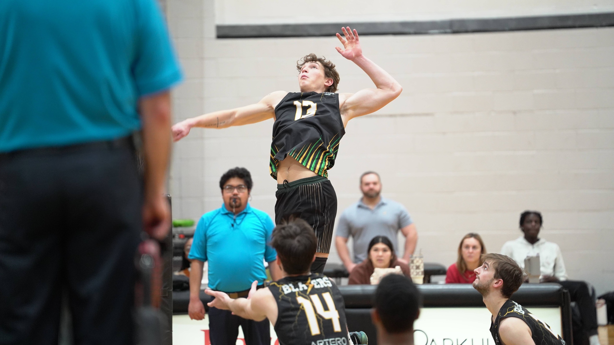 Men's Volleyball Splits Home Trig-Match vs Potsdam and Brooklyn