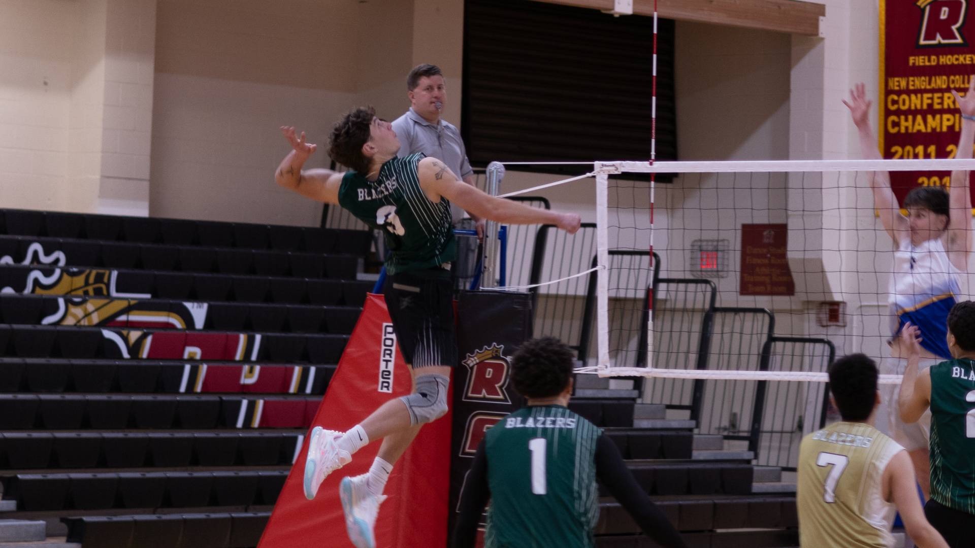 Men's Volleyball Beats Undefeated Curry for Second Straight Victory