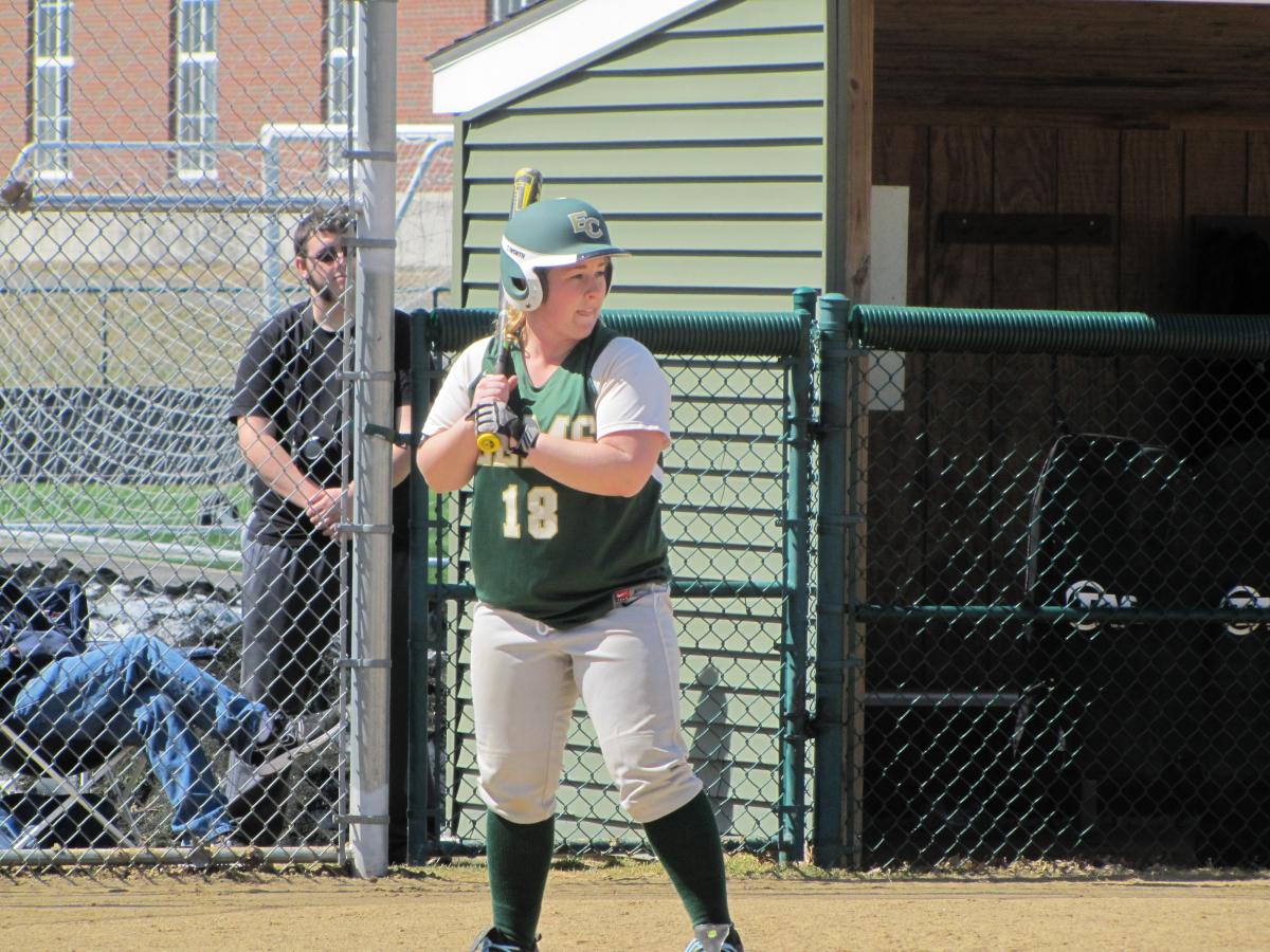 Softball Earns Double-Header Split With Daniel Webster College