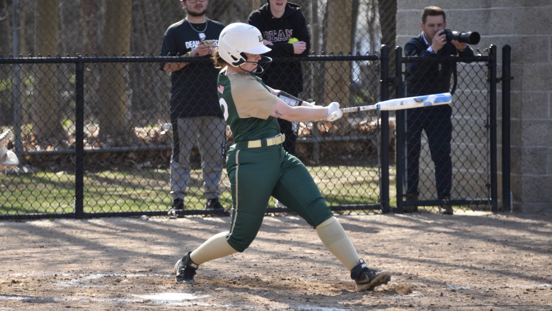 Softball Splits Non-Conference Doubleheader at Lesley