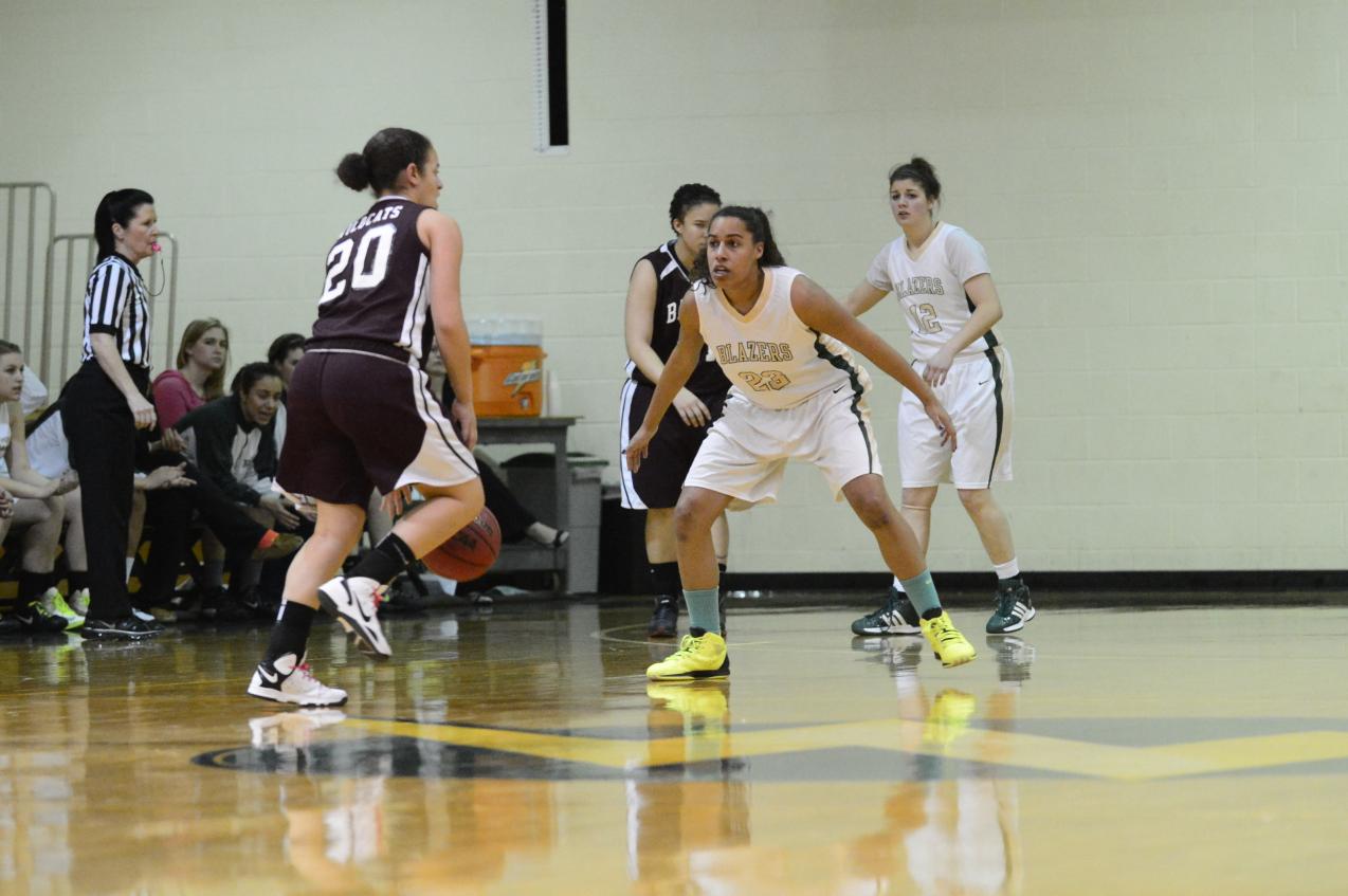 Women&rsquo;s Basketball Cruises Past Lesley University, 80-39