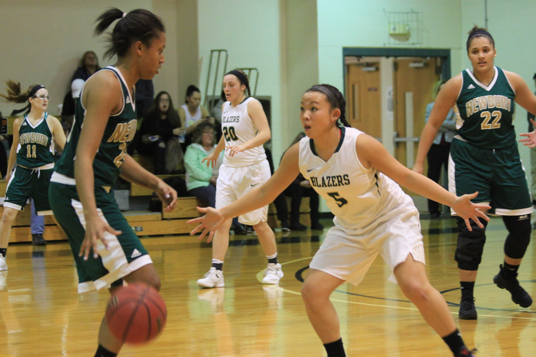 Women's Basketball Fends Off Newbury In NECC Opener