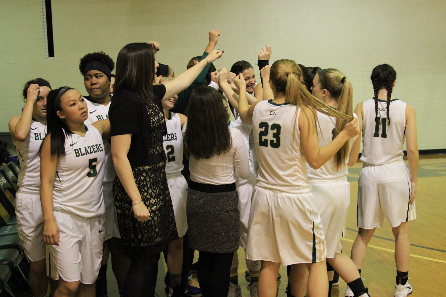 Regis Downs Women's Basketball To Capture NECC Regular Season Title