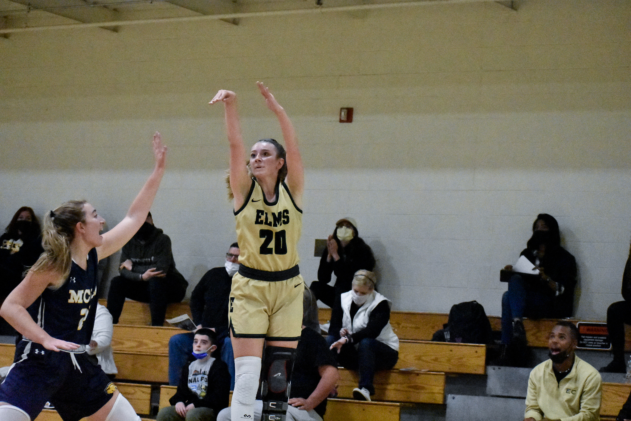 Blazers Tame Wildcats