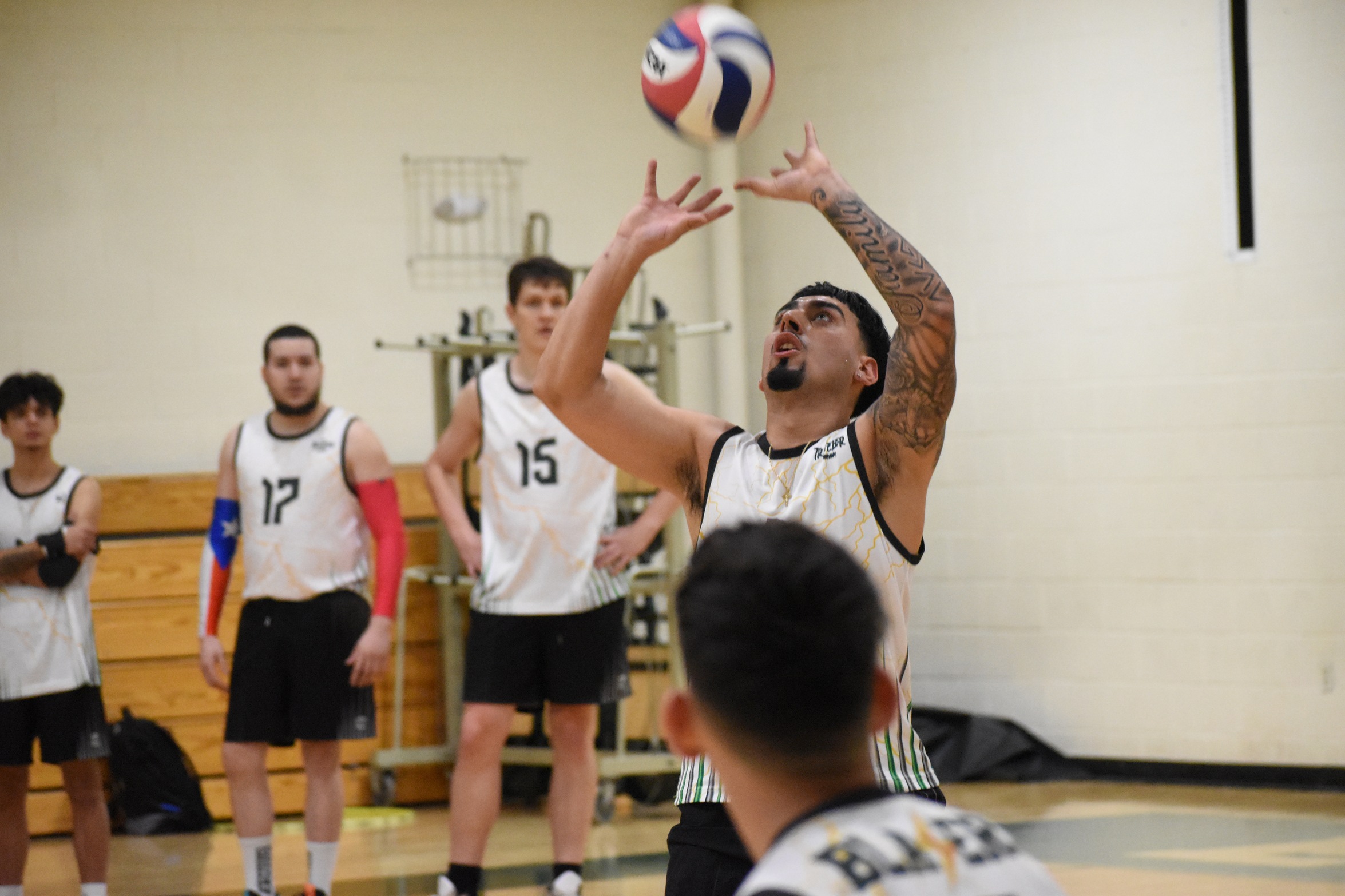 Men's Volleyball Drop Pair of Matches in Tri Match