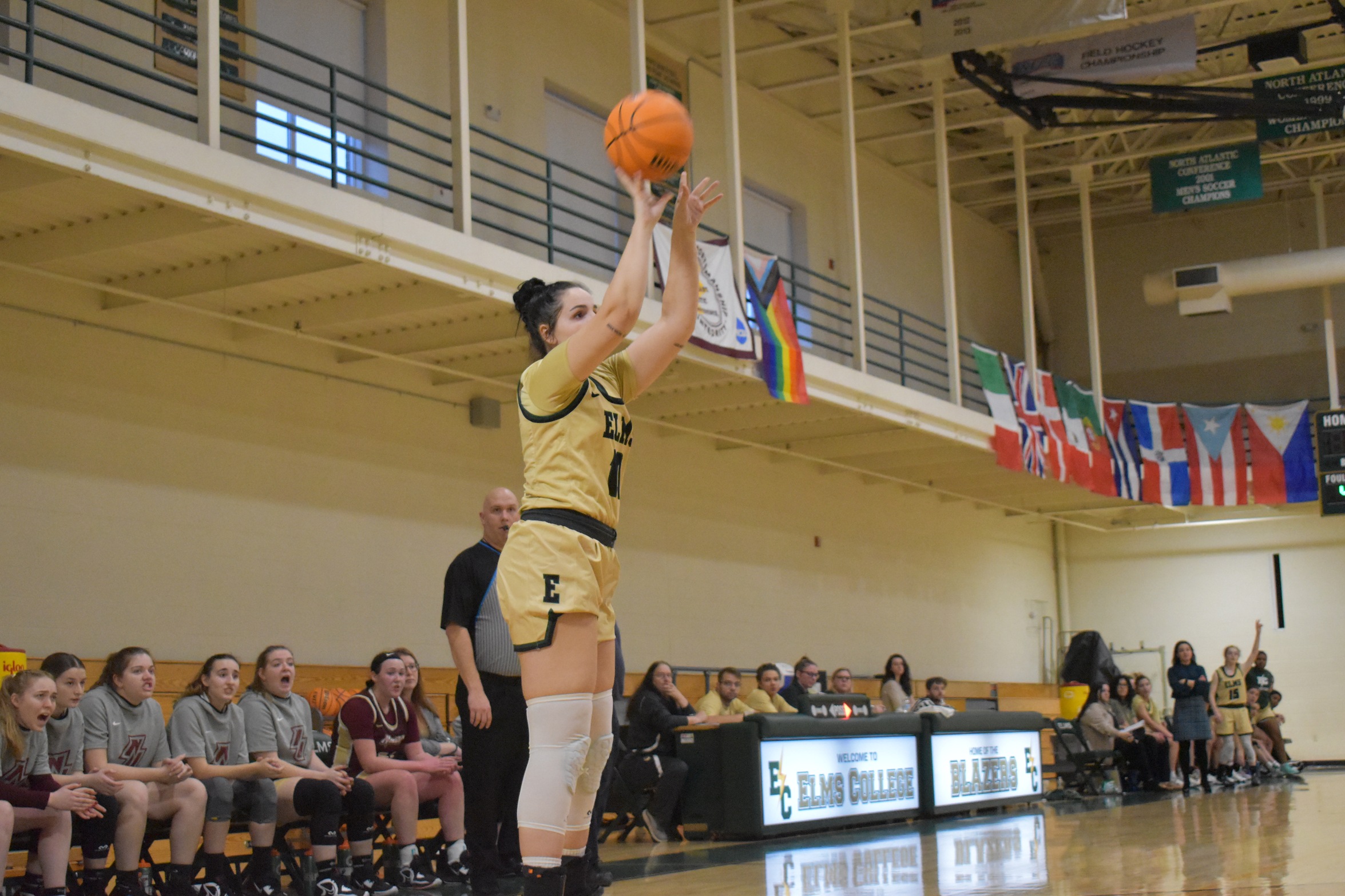 Wildcats Tame the Blazers