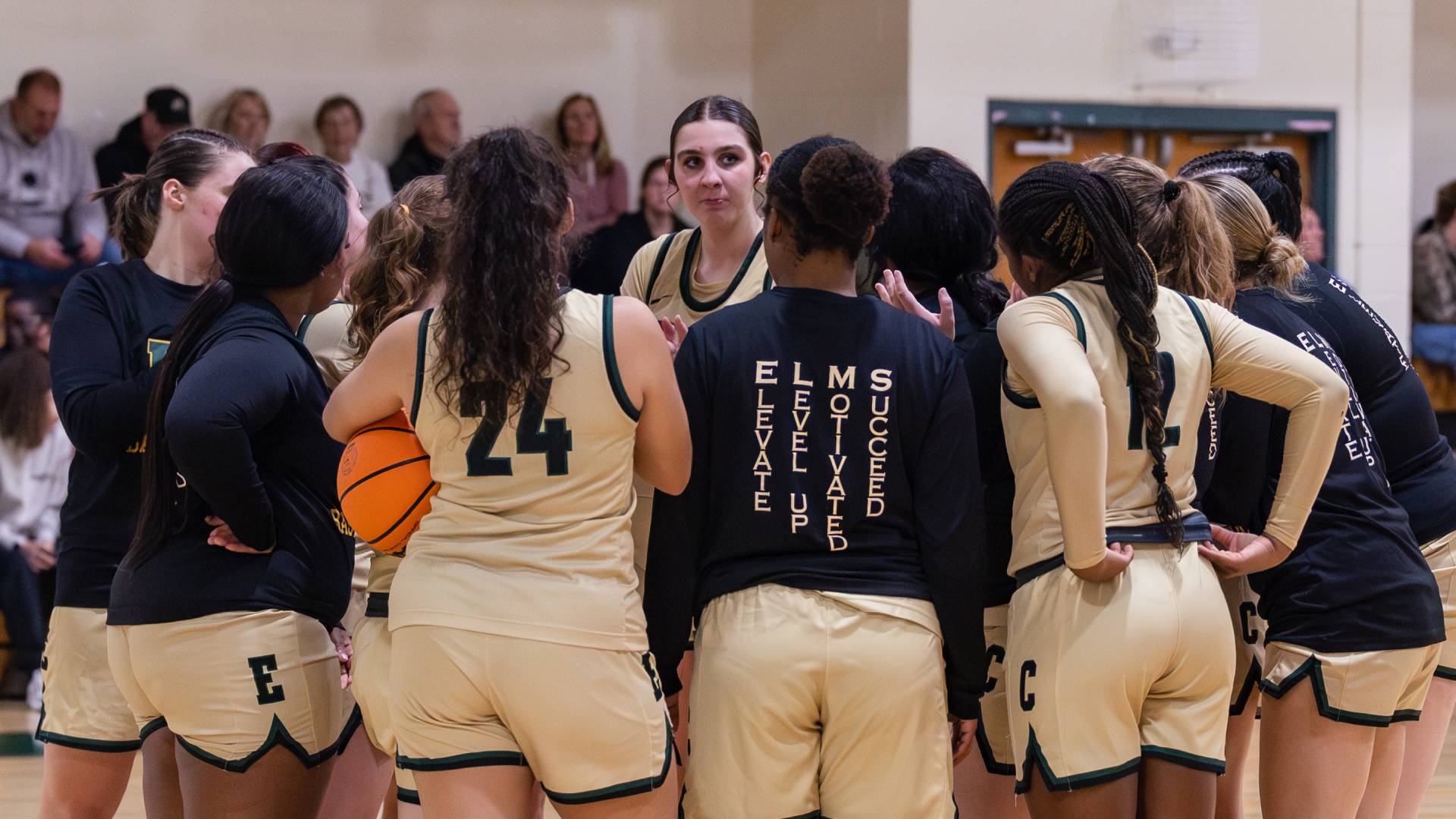Women's Basketball Lose a Tough GNAC Road Matchup at Albertus Magnus