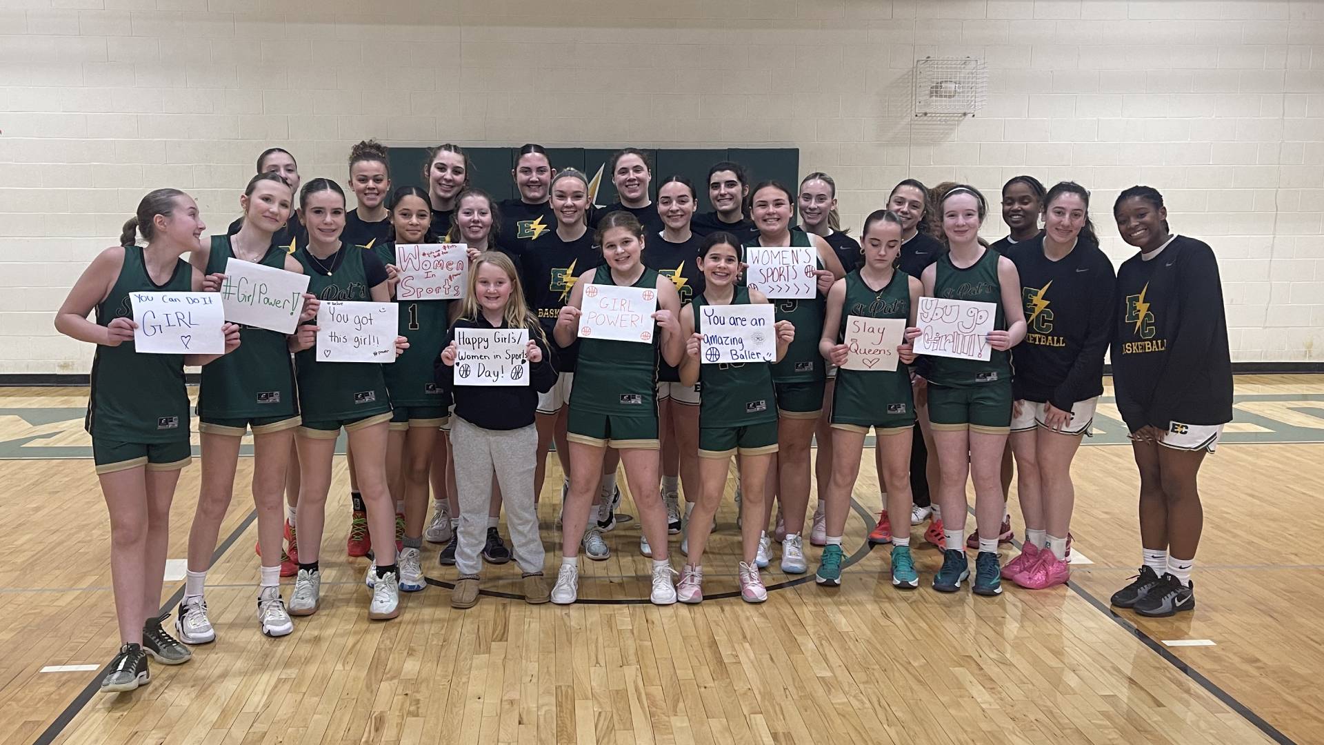 Women's Basketball Defeats Norwich in a Battle at Home