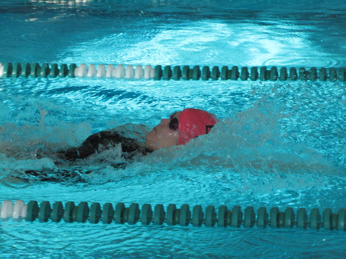 Swimming Splits with University of New England
