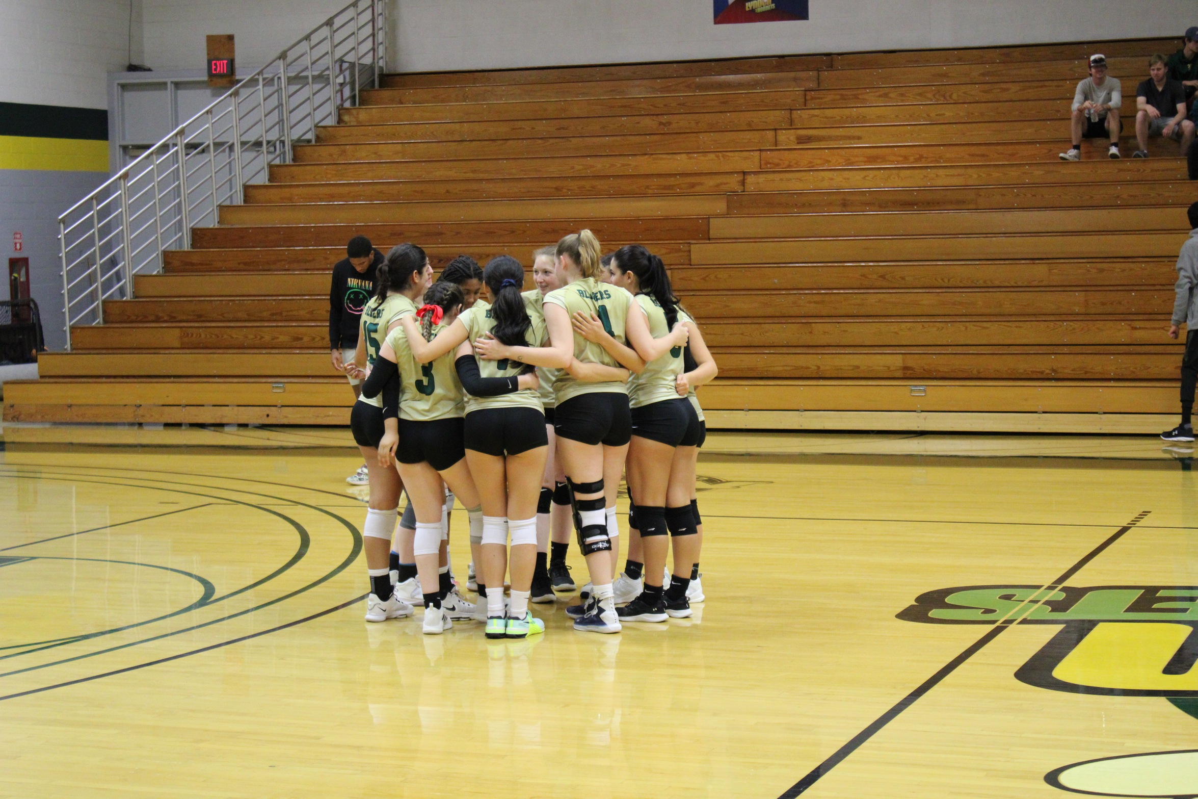 Blazers Sweep Lyndon Hornets